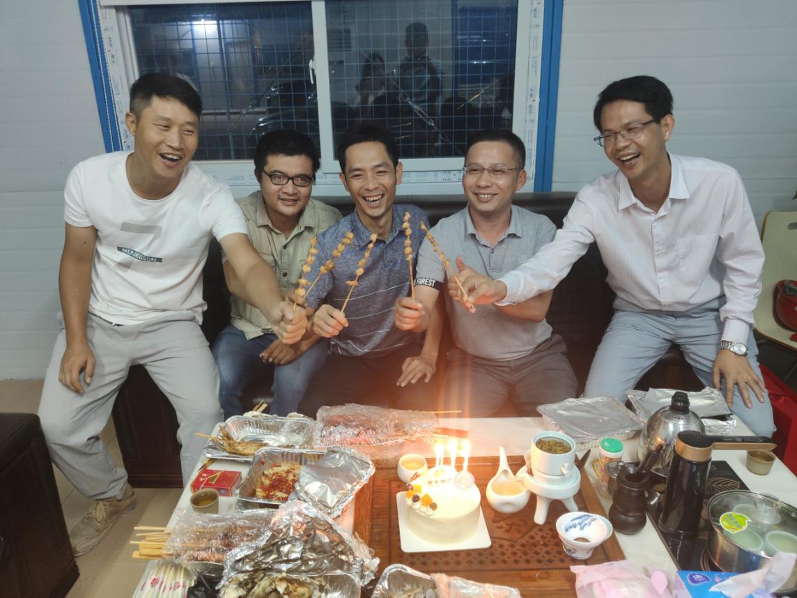 1008-2-6.jpg 1008-2-6.jpg