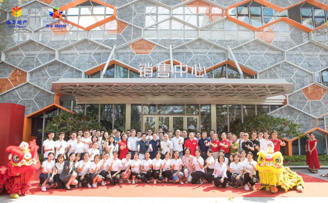 1008-3-5.jpg 1008-3-5.jpg